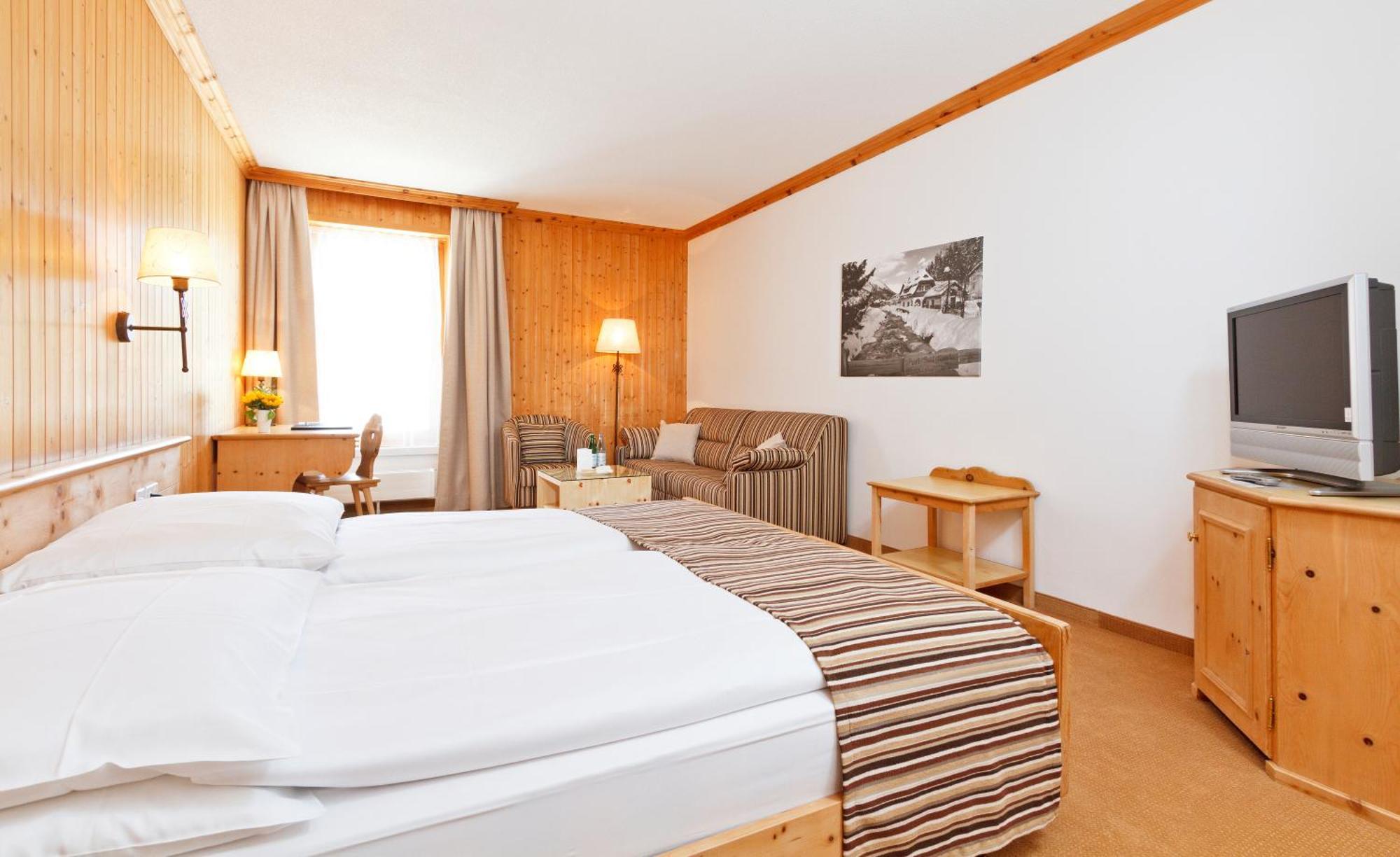 Edelweiss Swiss Quality Hotel Sils-Maria Habitación foto