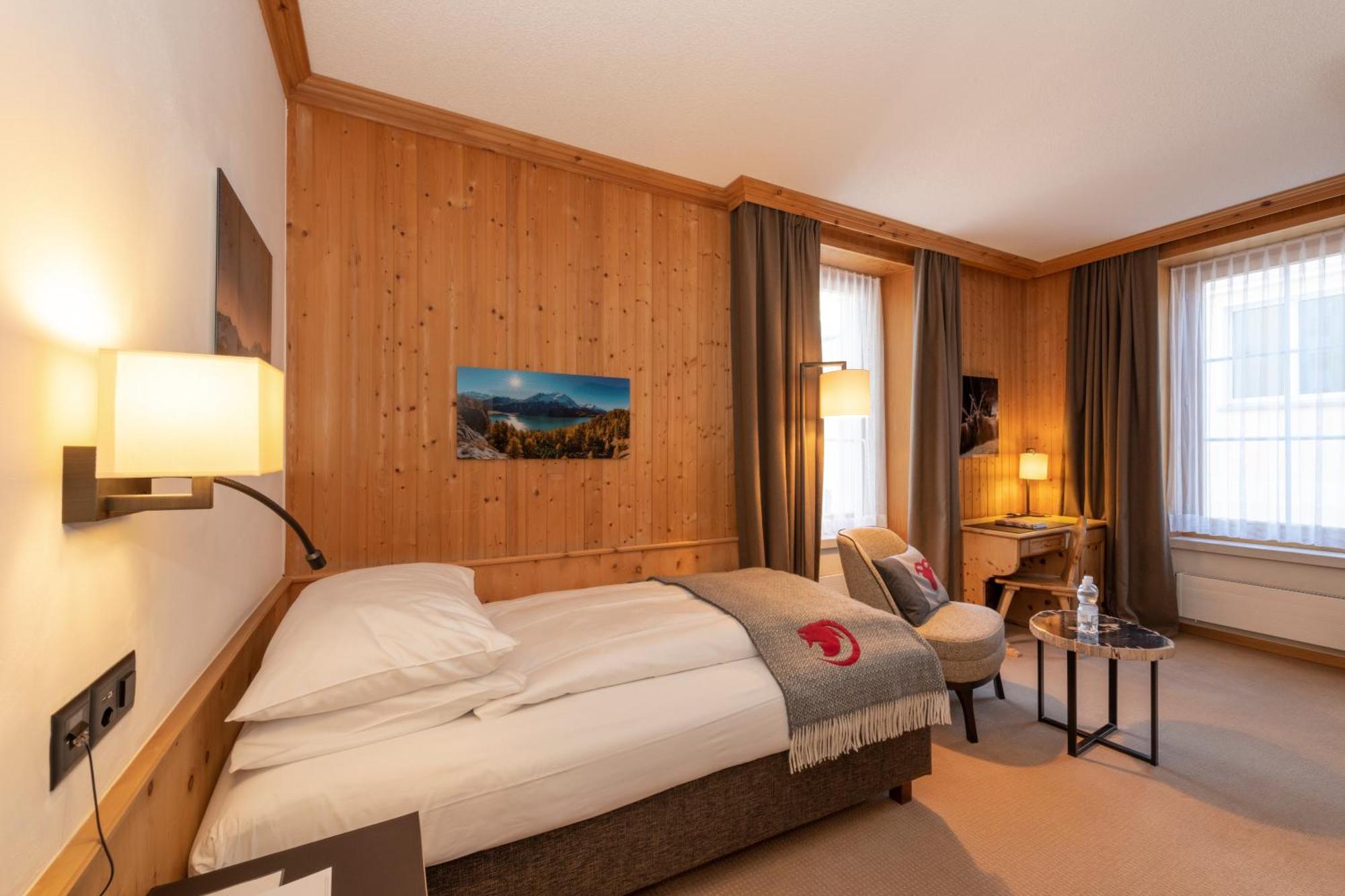 Edelweiss Swiss Quality Hotel Sils-Maria Habitación foto